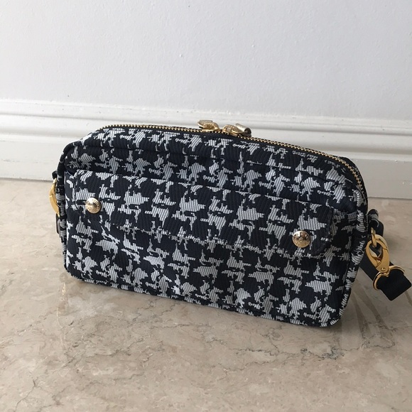 Artisan & Artist Crossbody Bag - Picture 3 of 9